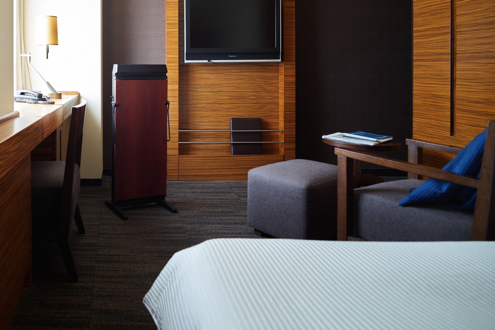 Mitsui Garden Hotel Osaka Yodoyabashi מראה חיצוני תמונה