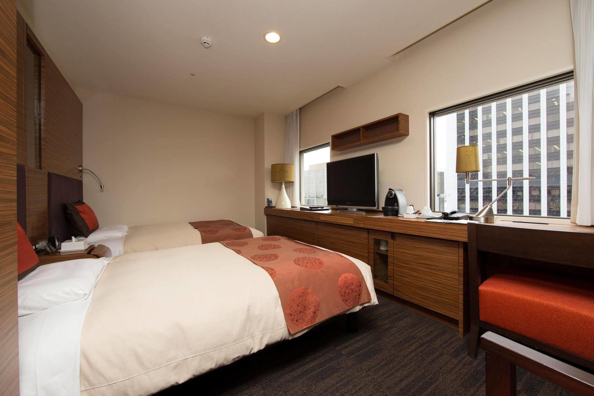 Mitsui Garden Hotel Osaka Yodoyabashi מראה חיצוני תמונה